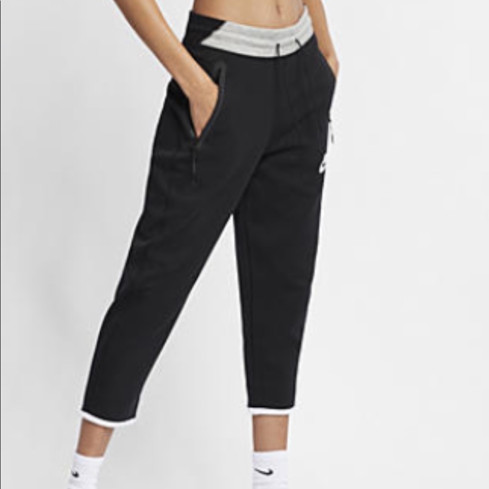Nike Sportswear Tech fleece pants - Picture 4 of 4